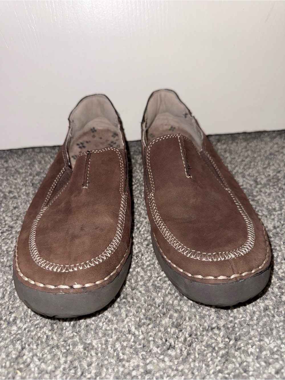 Naturalizer Women’s Brown Slip On Loafers Comfort Casual Shoes Size 9M EUR 41 - Picture 2 of 9